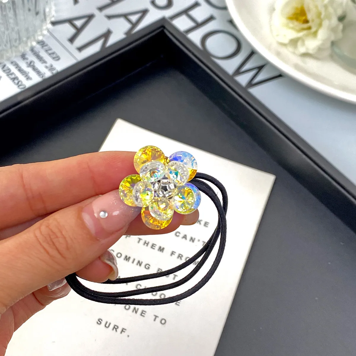 Nouveaux Accessoires De Cheveux De Haute Qualité Pour Femmes Corde De Tête De Queue De Cheval Élégant En Trois Dimensions Double Couche Cinq Pétales Fleur display picture 6