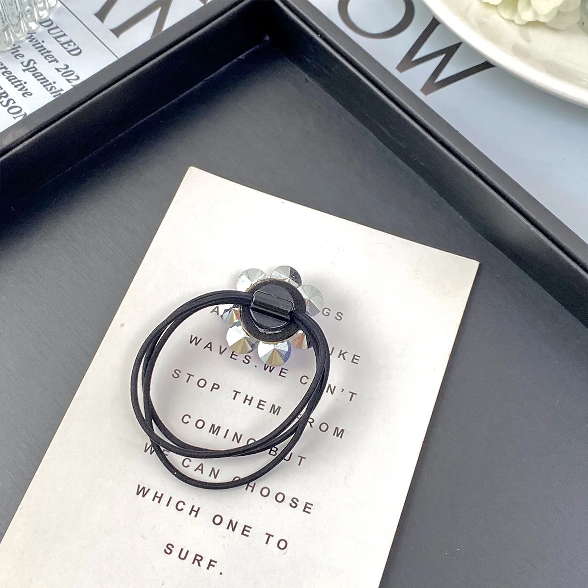 Nouveaux Accessoires De Cheveux De Haute Qualité Pour Femmes Corde De Tête De Queue De Cheval Élégant En Trois Dimensions Double Couche Cinq Pétales Fleur display picture 7