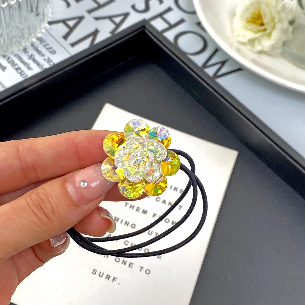 Nouveaux Accessoires De Cheveux De Haute Qualité Pour Femmes Corde De Tête De Queue De Cheval Élégant En Trois Dimensions Double Couche Cinq Pétales Fleur display picture 9