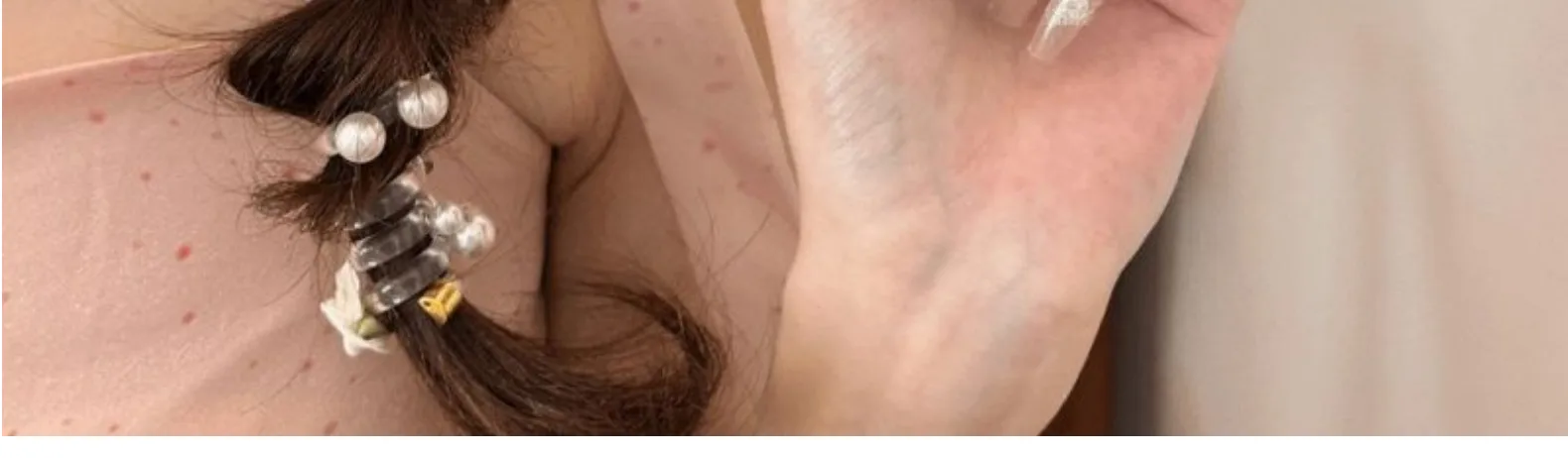 Doux Papillon Rose Téléphone Ligne Cheveux Anneau Bébé Cheval Queue Artefact Cheveux Corde Fille Cheveux Cravate Petite Fille Coiffe display picture 17