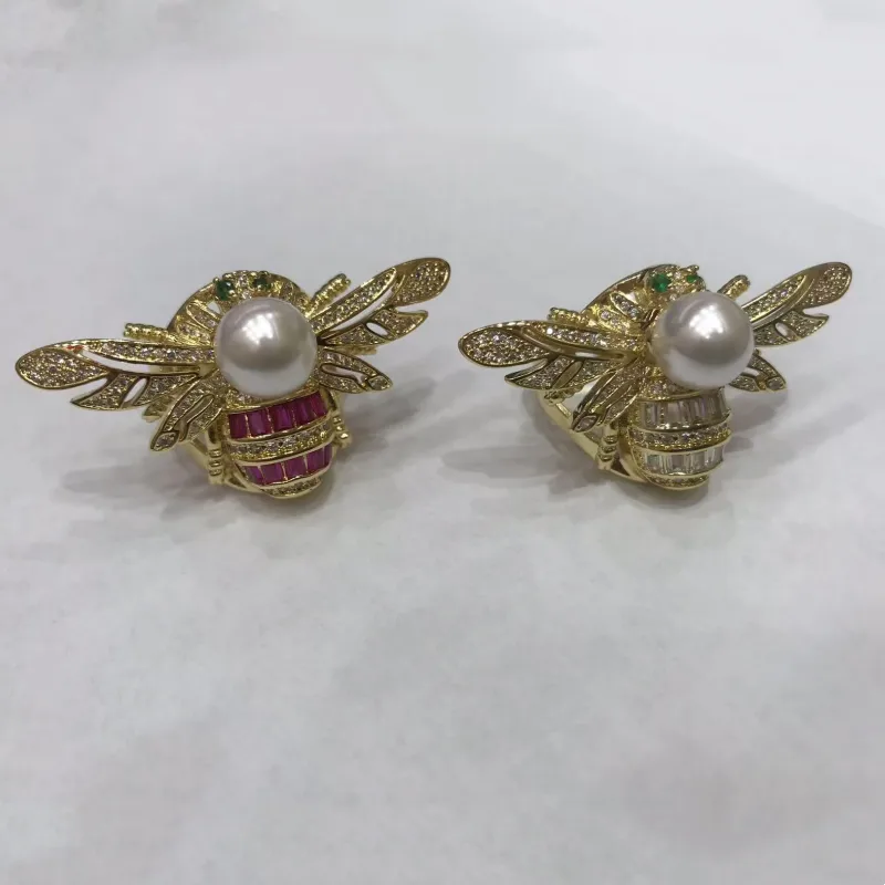 Abeja Estilo IG Estilo Moderno Perla Acrílica Circón Cobre Chapados En Oro De 18K Anillos Abiertos Pulido Embutido display picture 2