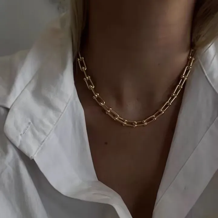 U Shape Casual Streetwear 304 Stainless Steel 18K Gold Plated Necklace Lobster Trigger Clasp Closure display picture 1