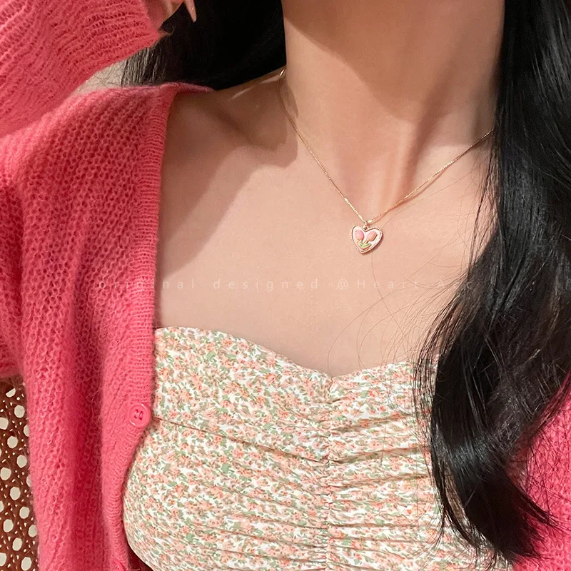 Necklace For Women New And New Style 2025 New Fashion Clavicle Chain Sweet Cool Style Lovely Sweater Chain Metal Texture High Sense For Women display picture 19