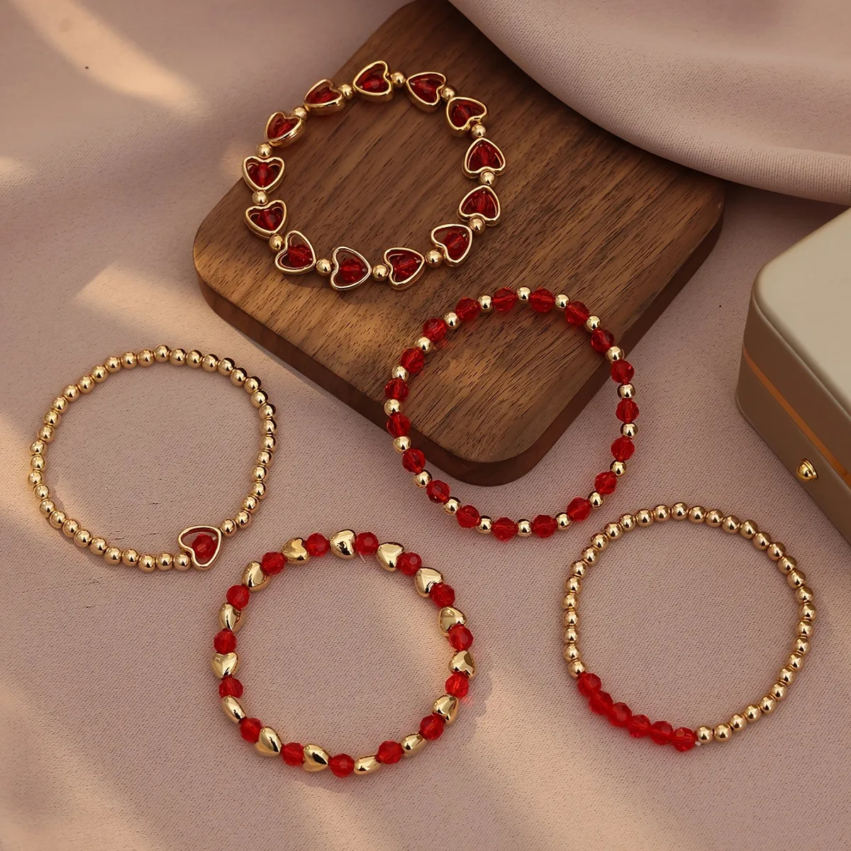 Hot Sale Bohemian Red Heart Bracelet Five-Piece Set Valentine's Day Beaded Red Heart Mantra Stacking Bracelet For Women display picture 4