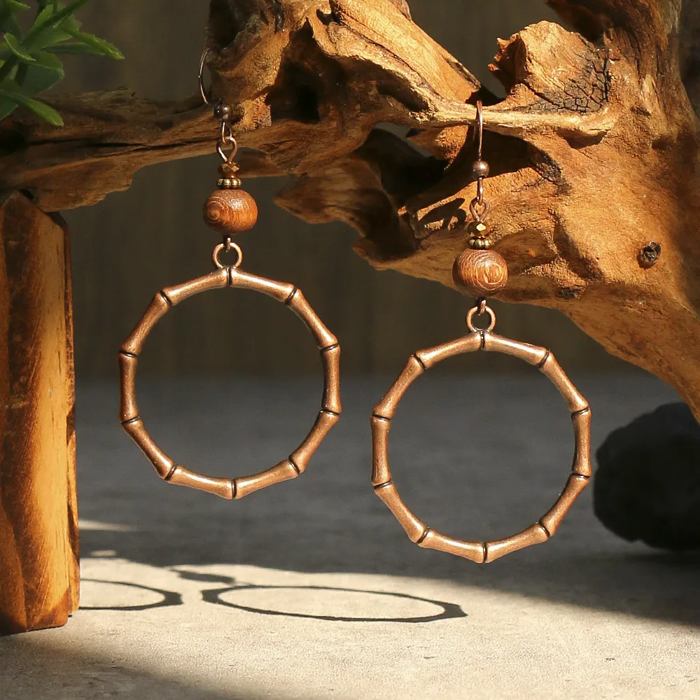 In Stock  Popular Vintage Earrings Suit Ethnic Style Tassel Alloy Earrings  Hollow Ear Rings Wholesale display picture 3