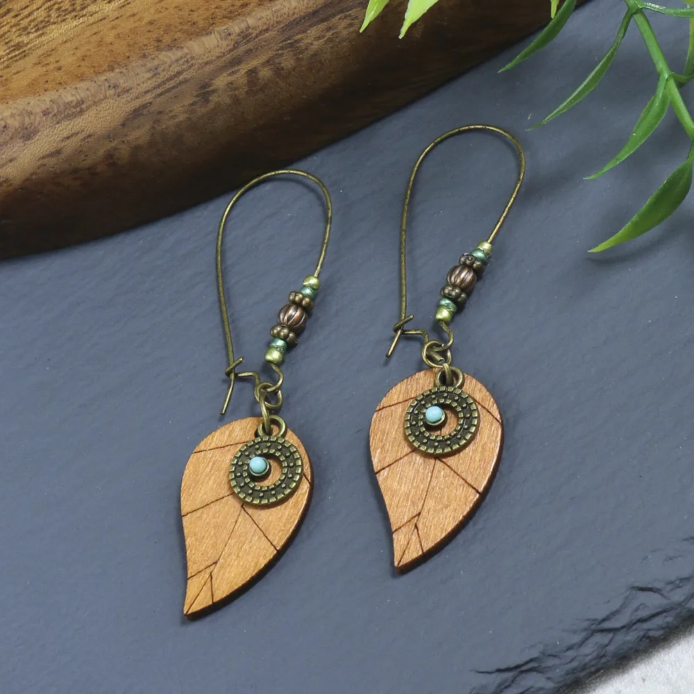 In Stock  Popular Vintage Earrings Suit Ethnic Style Tassel Alloy Earrings  Hollow Ear Rings Wholesale display picture 7