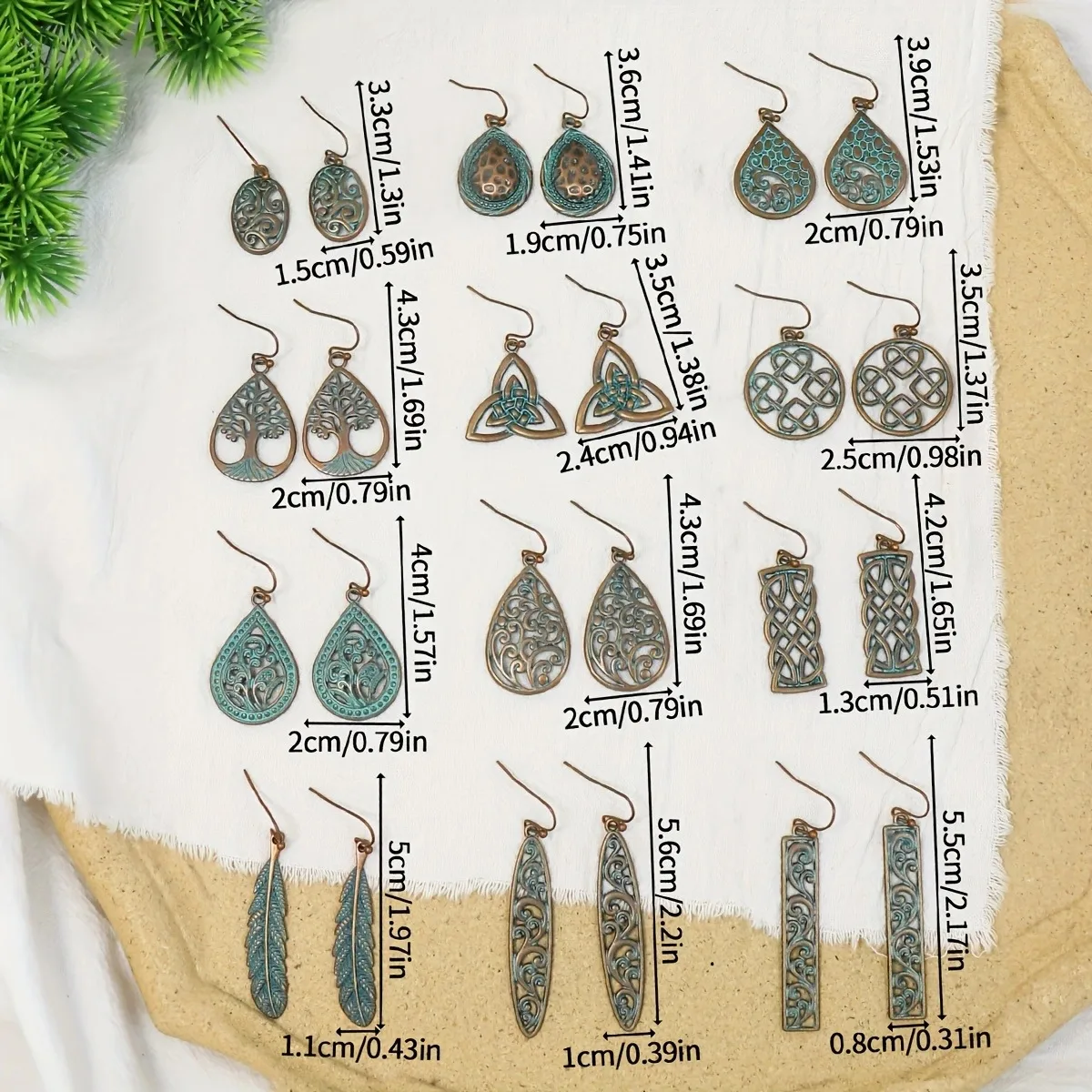 New Hot Sale Simple Personality Ethnic Minority Vacation Style Earrings Vintage Geometric Hollow Delicate Ear Rings Wholesale display picture 2
