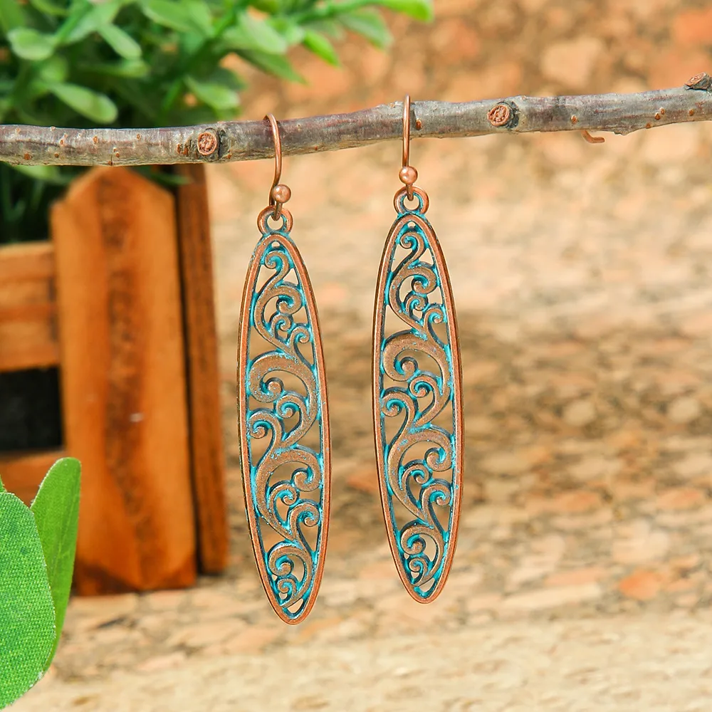 New Hot Sale Simple Personality Ethnic Minority Vacation Style Earrings Vintage Geometric Hollow Delicate Ear Rings Wholesale display picture 4