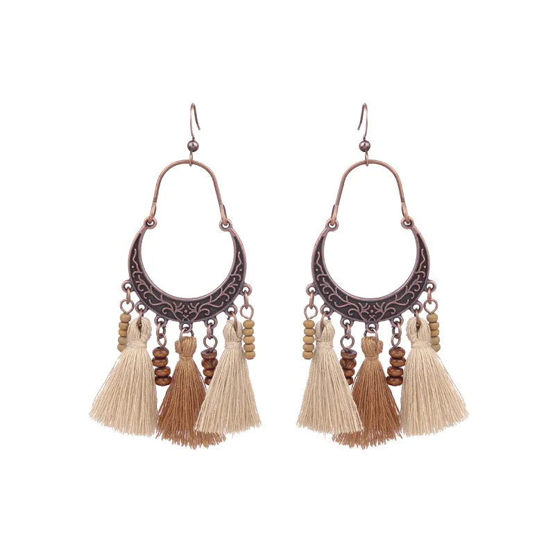 New Bohemian Wooden Bead Handmade Tassel Earrings Elegant Graceful Geometric Circle Ear Rings display picture 16