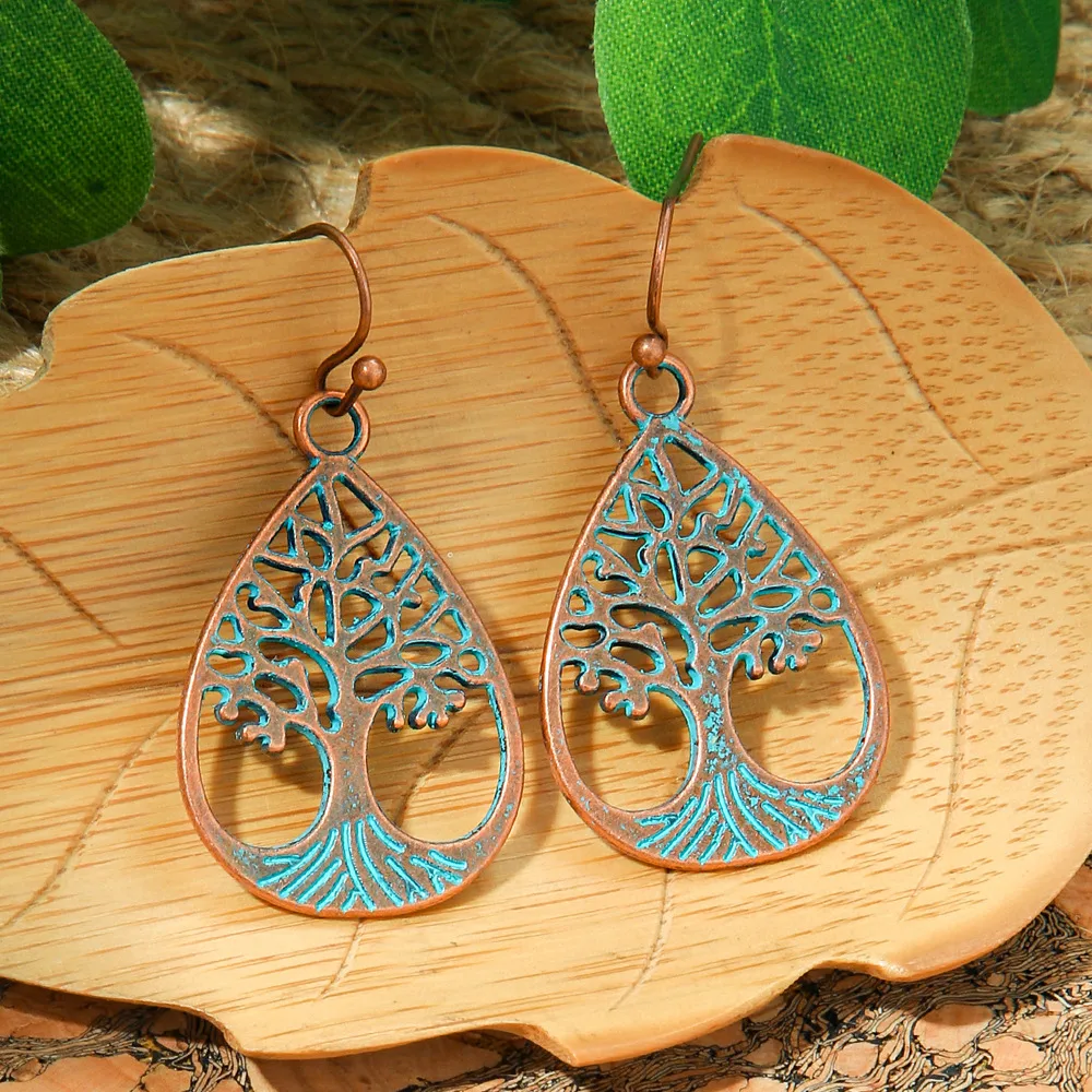 New Hot Sale Simple Personality Ethnic Minority Vacation Style Earrings Vintage Geometric Hollow Delicate Ear Rings Wholesale display picture 9