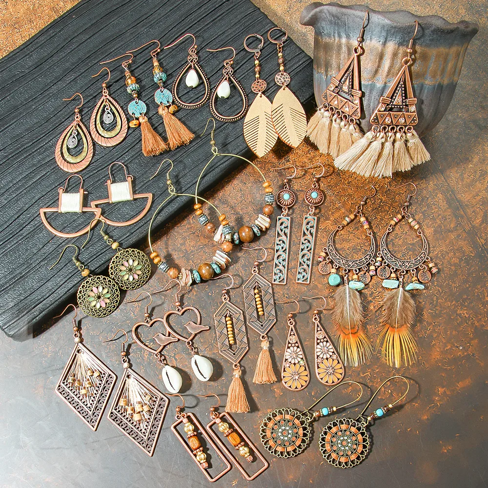 Design Original Rétro Style Ethnique Géométrique Boucles D'oreilles Yunnan Voyage Vacances Style Personnalité Créative Boucles D'oreilles  En Gros display picture 24