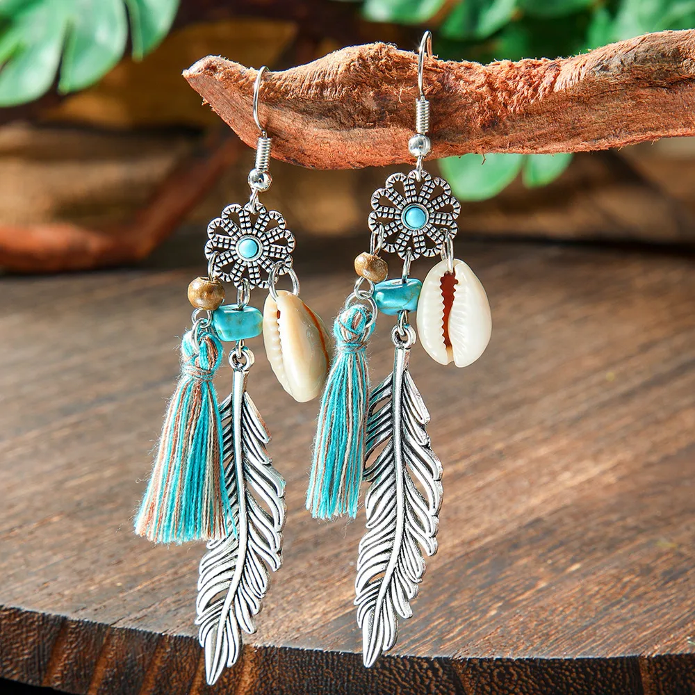 Wholesale Vintage Bohemian Turquoise Earrings Suit National Fashion Eardrops Earrings Supply display picture 7