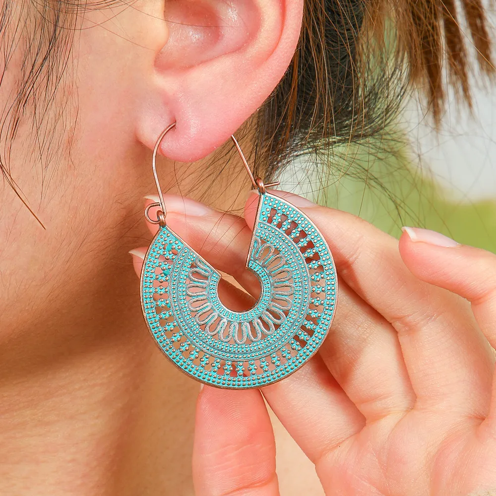 Suit Bohemian Vintage Earrings Ethnic Vacation Style Long Fringe Earrings Super Beautiful Jungle Style Earrings display picture 2