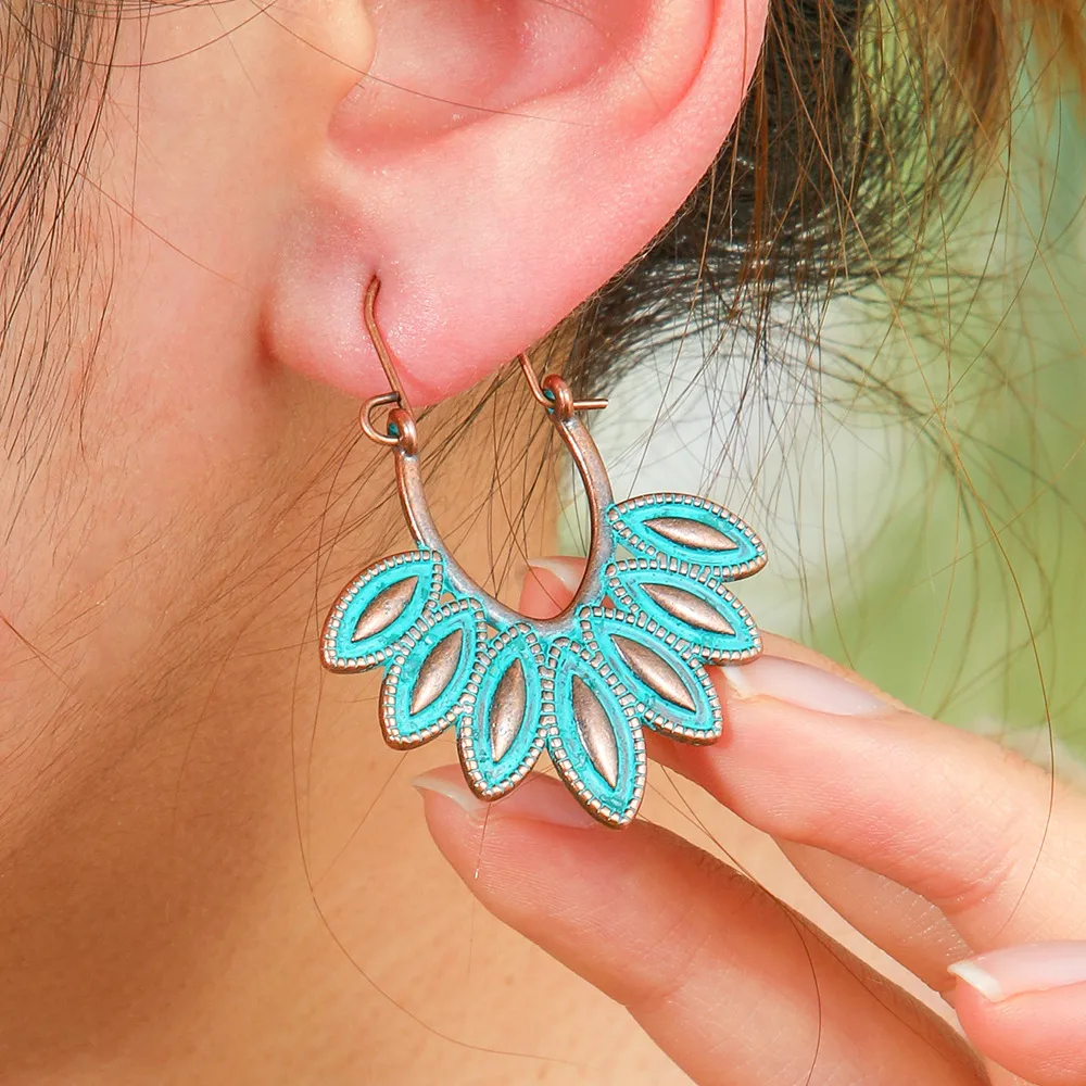 Suit Bohemian Vintage Earrings Ethnic Vacation Style Long Fringe Earrings Super Beautiful Jungle Style Earrings display picture 3
