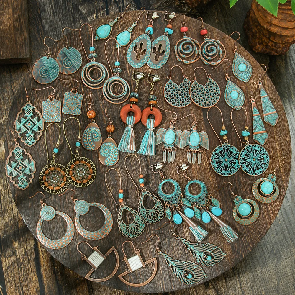 Transfrontalière Vente Chaude Bohème Vacances Style Boucles D'oreilles En Métal Rétro Style Ethnique Boucles D'oreilles À La Main Boucles D'oreilles De Haute Qualité display picture 3