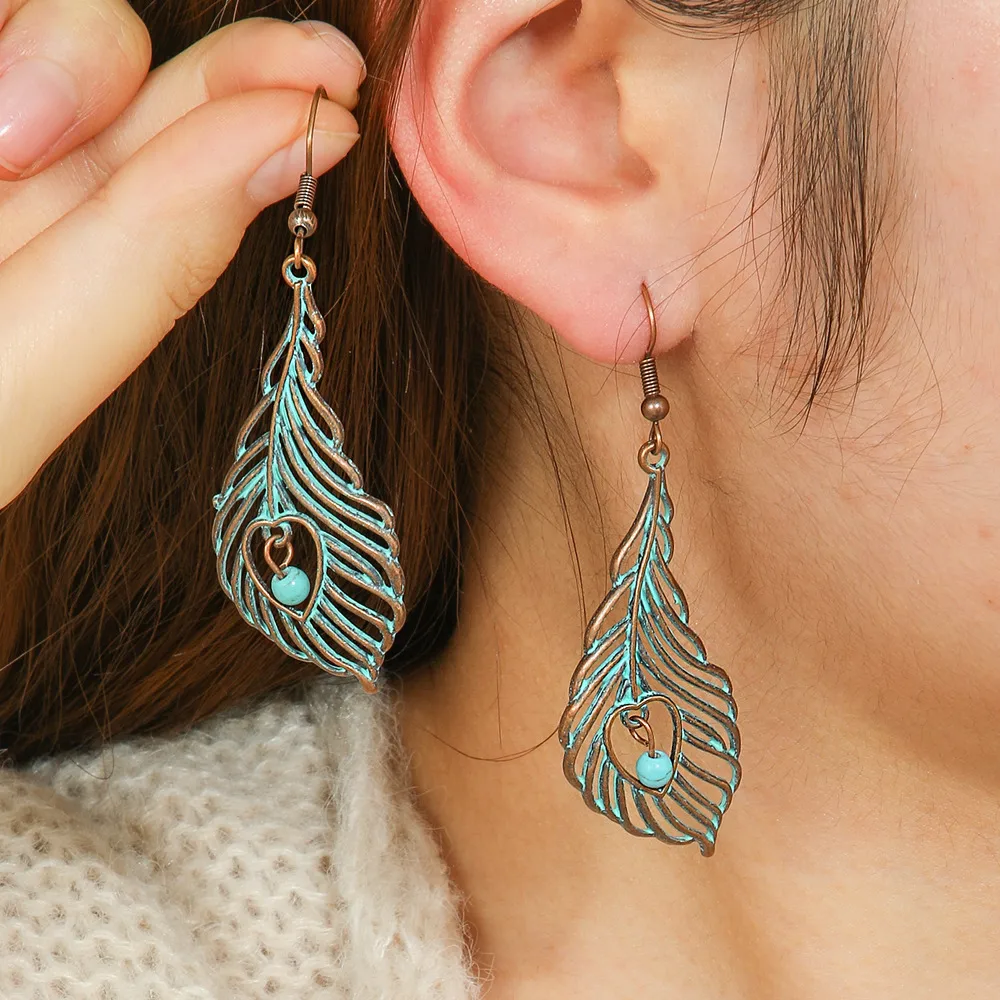 Hot Selling Bohemian Vacation Style Metal Earrings Retro Ethnic Style Handmade Earrings High-Grade Earrings display picture 9