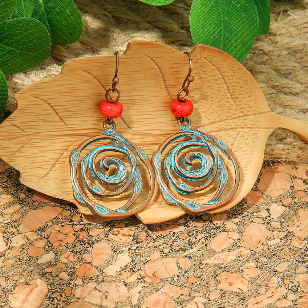 Hot Selling Bohemian Vacation Style Metal Earrings Retro Ethnic Style Handmade Earrings High-Grade Earrings display picture 12