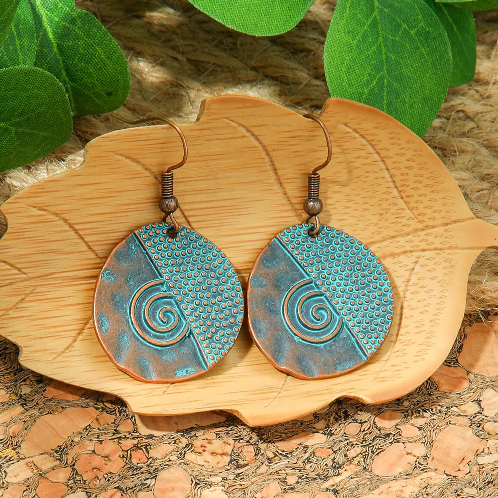 Transfrontalière Vente Chaude Bohème Vacances Style Boucles D'oreilles En Métal Rétro Style Ethnique Boucles D'oreilles À La Main Boucles D'oreilles De Haute Qualité display picture 16