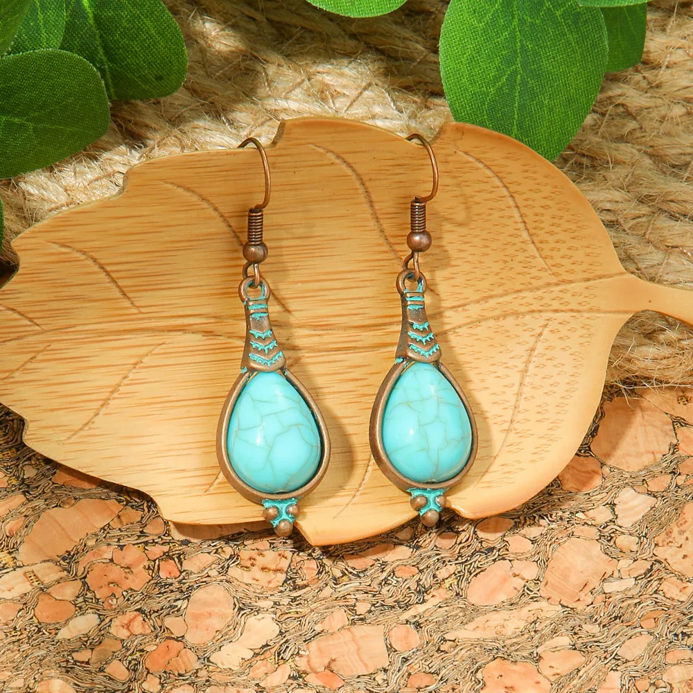 Hot Selling Bohemian Vacation Style Metal Earrings Retro Ethnic Style Handmade Earrings High-Grade Earrings display picture 18