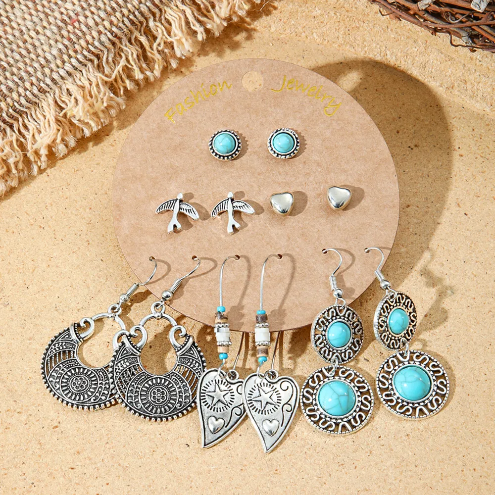 Hot Sale Bohemian Stylish Good Texture Metal Eardrop Earrings Wholesale Ethnic Vacation Style All-Match Earrings display picture 3