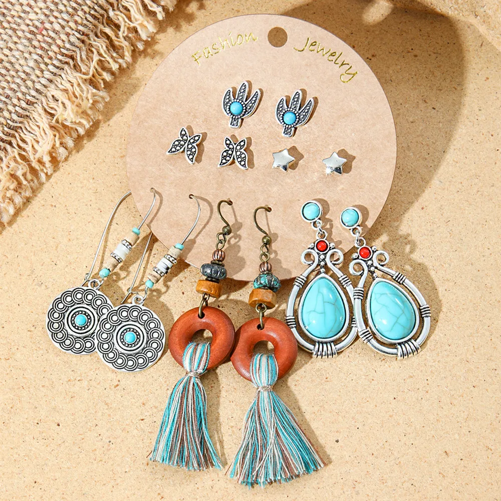 Hot Sale Bohemian Stylish Good Texture Metal Eardrop Earrings Wholesale Ethnic Vacation Style All-Match Earrings display picture 5