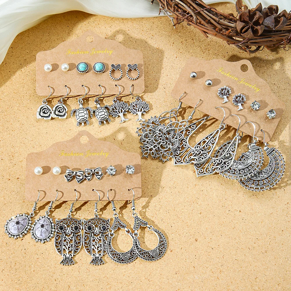 Hot Sale Bohemian Stylish Good Texture Metal Eardrop Earrings Wholesale Ethnic Vacation Style All-Match Earrings display picture 15
