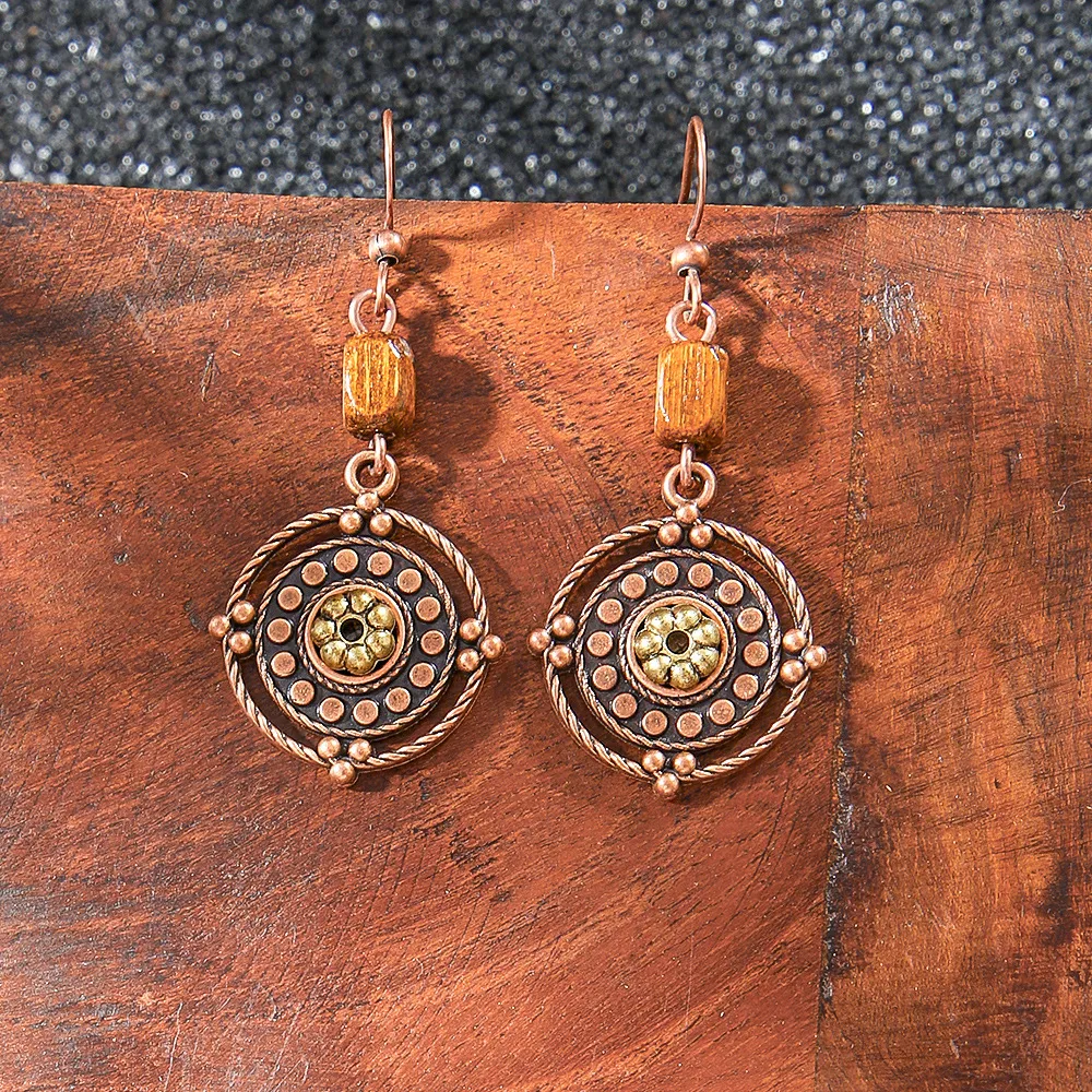 Retro Coffee Color Earrings Suit Bohemian Fashion Creative Geometric Ear Rings All Match Tassel Earrings display picture 4