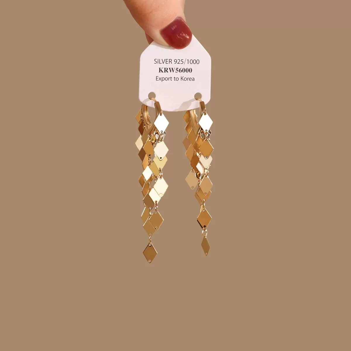 Light Luxury High Sense Round Ring Earrings Women's Super Versatile Texture Glossy And Simple Earrings Earrings Niche Design Ear Studs display picture 10