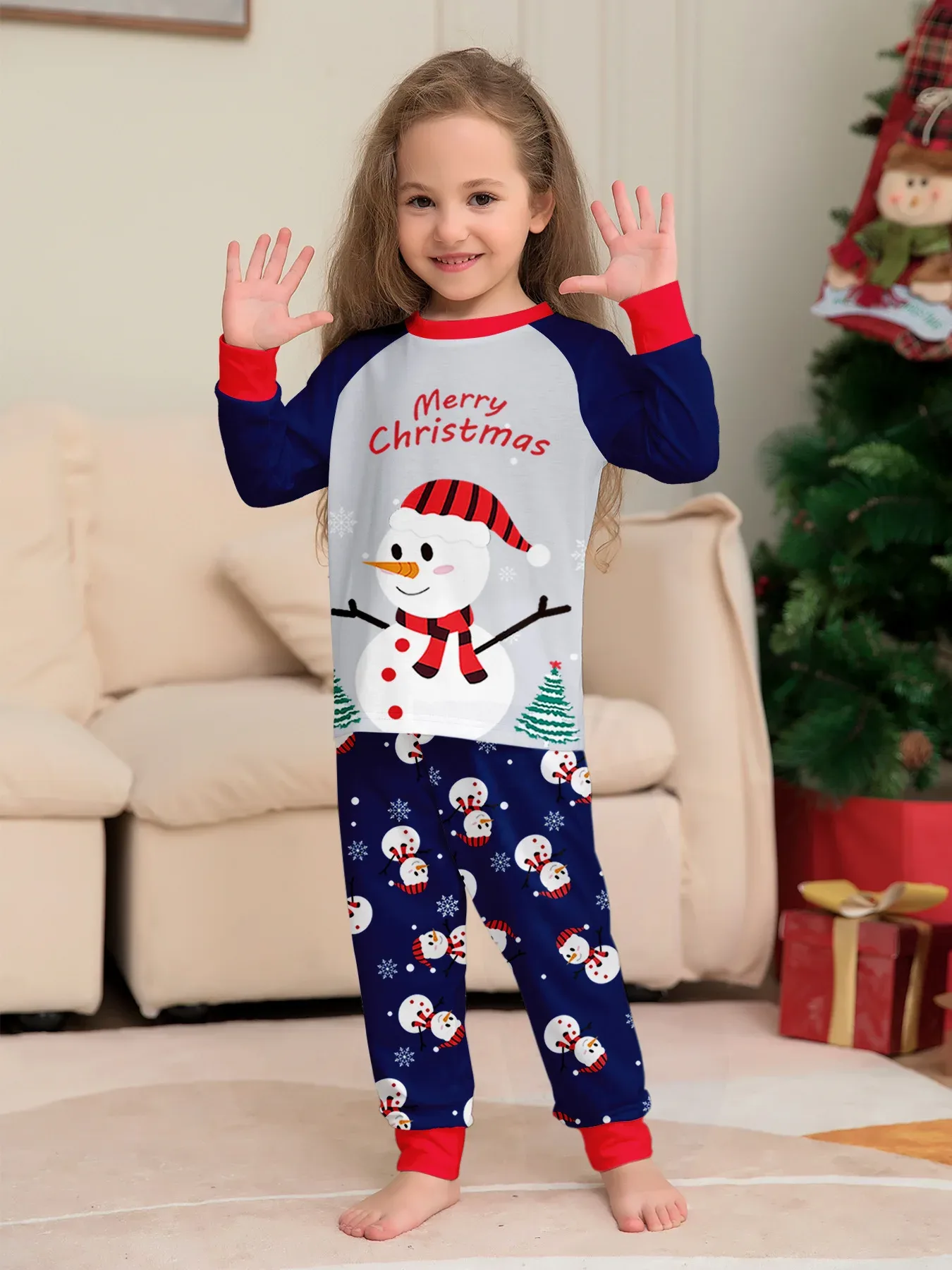 Pajamas En Flanelle De Coton Doux À Motif De Père Noël Et Homme De Neige Pour Enfants Et Adultes Couleurs Variées Vêtements De Maison Pour Toutes Les Saisons display picture 10
