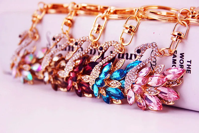 Llavero De Cisne Blanco De Diamante Lindo Creativo Coreano display picture 1