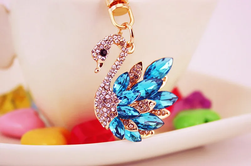 Korean Creative Cute Diamond White Swan  Keychain display picture 8
