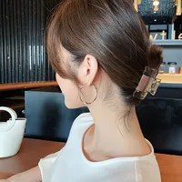 Geometric Fashion Alloy Twist Hoop Earrings main image 4
