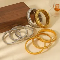 Circle Solid Color Retro Roman Style 18K Gold Plated 304 Stainless Steel Bangle In Bulk main image 3
