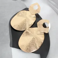 1 Par Irregular Oval Retro Exagerado Metal Labor De Retazos Aretes main image 1