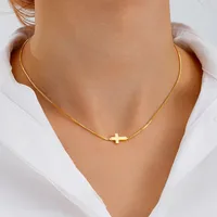 Cross Simple Style Classic Style 201 Stainless Steel Alloy Pendant Necklace Wholesale main image 3