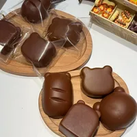 Jouets Fidget Un Jouet Doux Chocolat Le Pain Faux Cuir Élégant Mignon Jouets Squishy main image 2