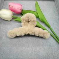 11cm Large Plush Clip Temperament Shark Clip Autumn And Winter Furry Clip Stall Jewelry To Push Small Gifts sku image 3