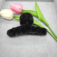 11cm Large Plush Clip Temperament Shark Clip Autumn And Winter Furry Clip Stall Jewelry To Push Small Gifts sku image 12