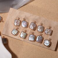 Freshwater Pearl Solid Color Pendant main image 3