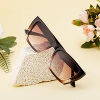 Carré Style Moderne Géométrique Pc Plein Cadre Femmes De Lunettes De Soleil main image 3