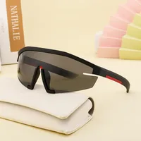 Avator Novedad Ropa De Calle Geométrico Ordenador Personal Medio Cuadro Gafas De Sol Mujer main image 3