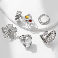 Classical Vintage Style Funny Alloy Round Flower Women's Open Rings main image 4