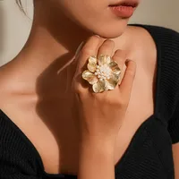 Elegant Classical Vintage Style Alloy Flower Women's Open Rings main image 3