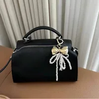 Cute Plastic Bow Knot Women's Bag Pendant Keychain main image 3