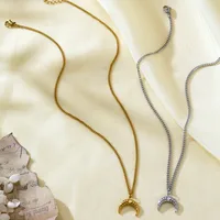 Moon Elegant Lady 304 Stainless Steel 18K Gold Plated Pendant Necklace Lobster Trigger Clasp Closure main image 6