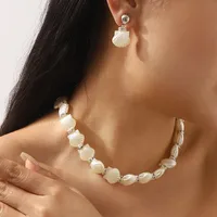 Elegant Modern Style Alloy Resin Shell Plating Women's Jewelry Set main image 5
