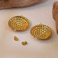 1 Pair Twist Solid Color Elegant Vacation Classic Style 304 Stainless Steel 18K Gold Plated Plating Ear Studs main image 6