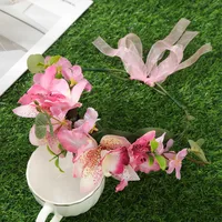 Women's Flower Lady Plastic Wreath sku image 1
