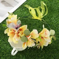 Women's Flower Lady Plastic Wreath sku image 7