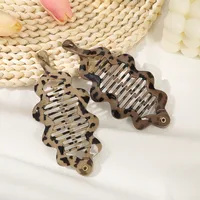 Femmes Banane Clip Animal Luxueux Romantique Plage Résine Synthétique Résine Impression Et Teinture Fait Main Pince À Cheveux Couvre-Chef main image 1